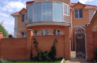 Photo House, for sale. Odesa Киевский