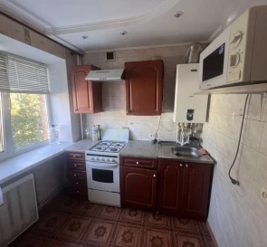 Foto 4. Tres Ambientes piso, para alquilar. Poltava Подольский