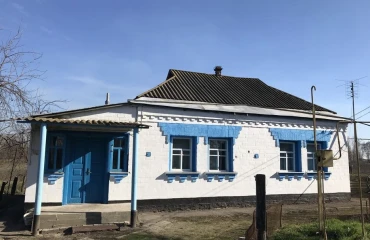 Photo House, for sale. Paryshkiv