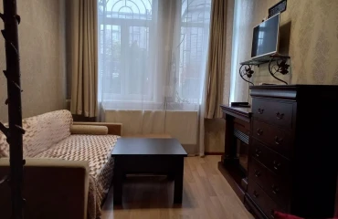 Photo Three-Room flat, to rent. Poltava Шевченковский (Октябрьский)