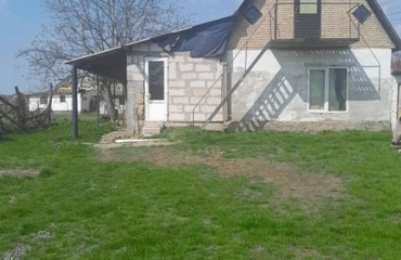 Foto Casa, en venta. Mykhailivka-Rubezhivka