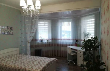 Zdjęcie Trzypokojowe mieszkanie, na sprzedaż. Kyiv Дарницкий район, Boryspilska
