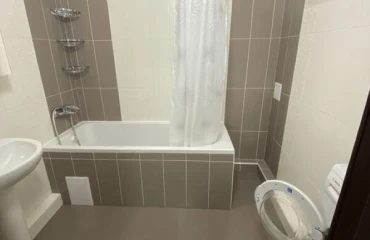 Fotografie Două Camere apartament, de vânzare. Kyiv Дарницкий район, Pozniaky