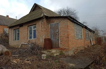 Photo House, for sale. Poltava Шевченковский (Октябрьский)