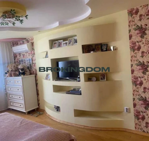 Photo 1. One-Room flat, for sale. Kyiv Подольский