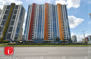 Fotografie Trei Camere apartament, de vânzare. Minsk Октябрьский