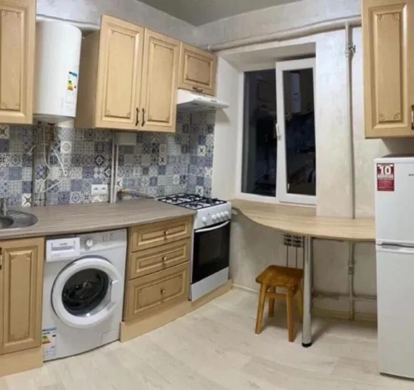 Photo 1. One-Room flat, for sale. Poltava Шевченковский (Октябрьский)