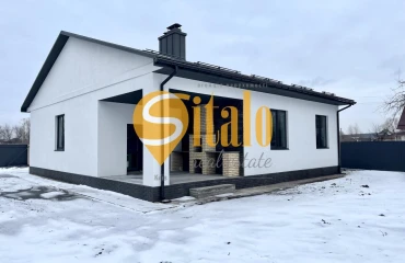 Photo House, for sale. Kyiv Дарницкий