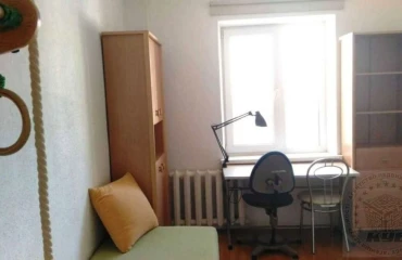 Фото Трикімнатна квартира, продаж. Київ Святошинский, Академмістечко