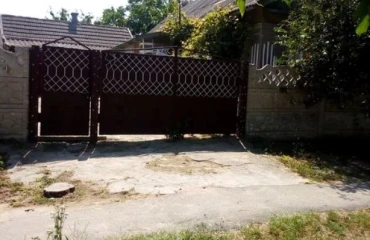 Foto Casa, en venta. Vypasne