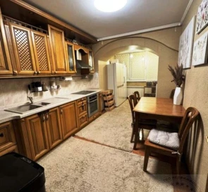 Фото 2. Четырехкомнатная квартира, продажа. Киев Соломенский
