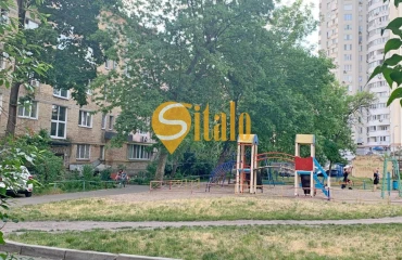 Foto Monoambiente piso, en venta. Kyiv Деснянский