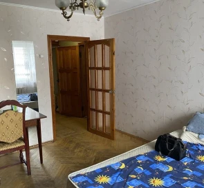 Zdjęcie 3. Trzypokojowe mieszkanie, na sprzedaż. Kyiv Голосеевский, Lybidska