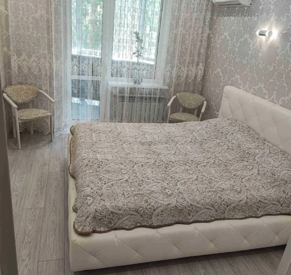 Foto 1. Monoambiente piso, en venta. Poltava