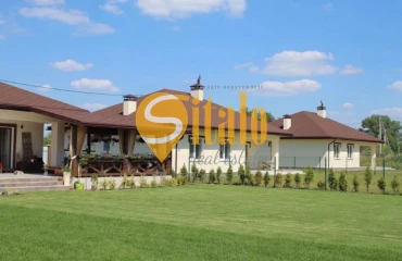 Photo House, for sale. Novosilky