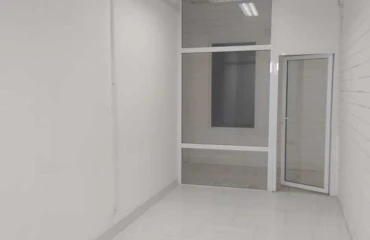 Foto Comercial, para alquilar. Kharkiv