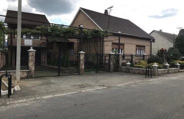 Photo House, for sale. Khust