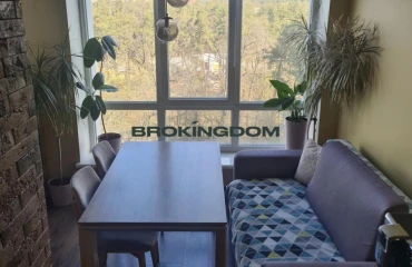 Foto Tres Ambientes piso, en venta. Kyiv Святошинский