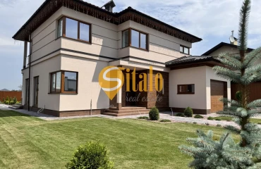 Photo House, for sale. Sofiivska Borshchahivka