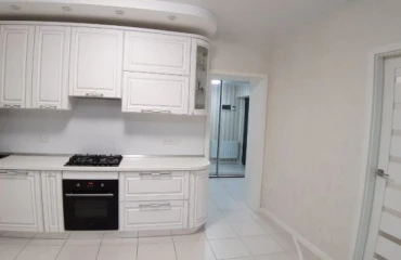 Photo House, for sale. Odesa Киевский