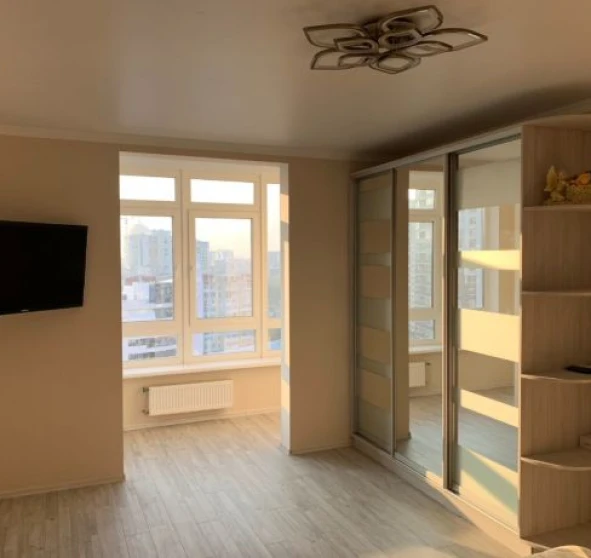 Fotografie 1. Garsonieră apartament, de închiriat. Odesa Приморский