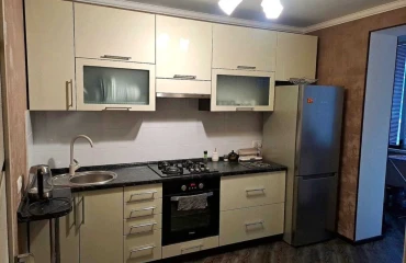 Foto Monoambiente piso, en venta. Petropavlivska Borshchahivka