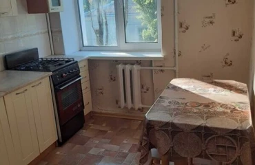 Photo Three-Room flat, to rent. Poltava Шевченковский (Октябрьский)