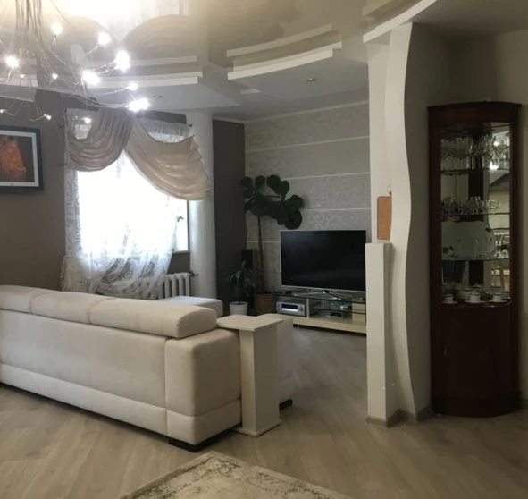 Foto 1. Dos Ambientes piso, para alquilar. Odesa Приморский