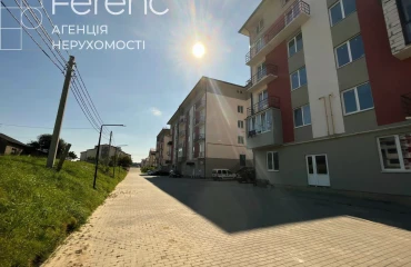 Foto Comercial, en venta. Lviv