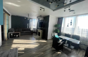 Foto Monoambiente piso, en venta. Kyiv Голосеевский