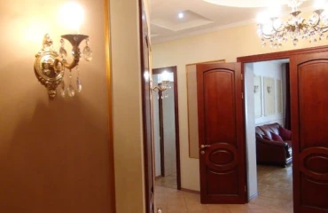 Фото Трикімнатна квартира, оренда. Одеса Приморский
