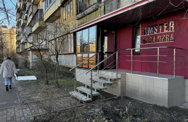 Zdjęcie Komercyjna, na sprzedaż. Kyiv