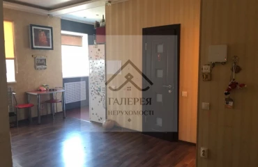 Фото Трикімнатна квартира, продаж. Полтава Шевченковский (Октябрьский)