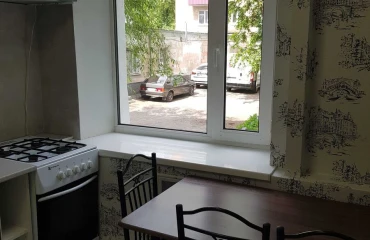Zdjęcie Kawalerka mieszkanie, do wynajęcia. Poltava Шевченковский (Октябрьский)