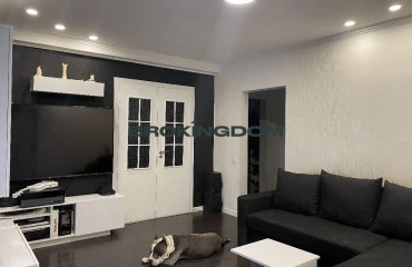 Фото Трикімнатна квартира, продаж. Київ Деснянский