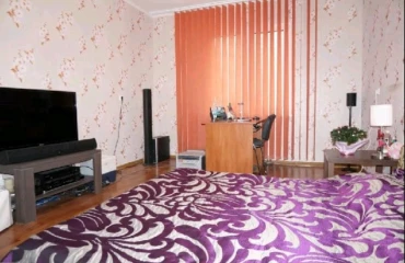 Foto Tres Ambientes piso, en venta. Kyiv Подольский