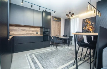 Фото Трехкомнатная квартира, продажа. Киев Голосеевский