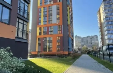Fotografie Trei Camere apartament, de vânzare. Zhytomyr Корбутівка