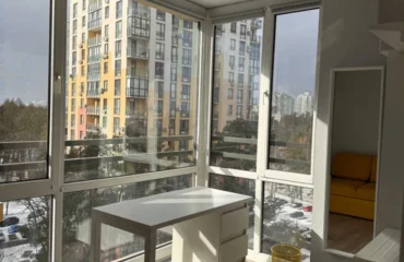 Foto Cuatro Ambientes piso, en venta. Kyiv Святошинский, Syatoshyn