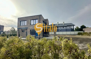 Foto Casa, en venta. Vyshenky