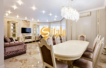 Photo House, for sale. Kyiv Дарницкий