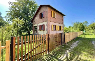 Photo House, for sale. Tereshky