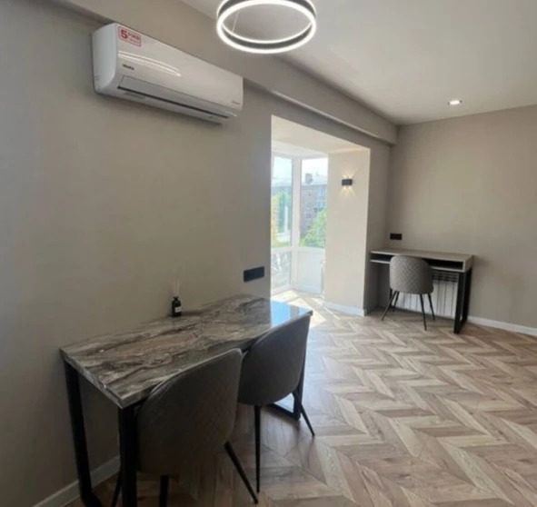 Fotografie 1. Garsonieră apartament, de vânzare. Poltava Шевченковский (Октябрьский)