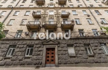 Zdjęcie Komercyjna, na sprzedaż. Kyiv Шевченковский