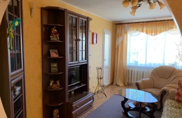 Fotografie Trei Camere apartament, de închiriat. Poltava Подольский