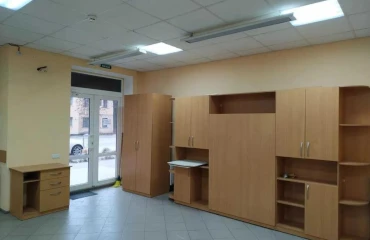 Фото Комерційна, оренда. Полтава Подольский