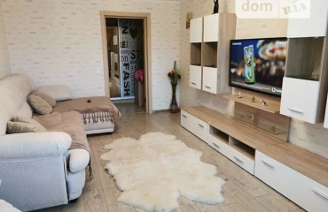 Фото Трикімнатна квартира, оренда. Полтава Подольский