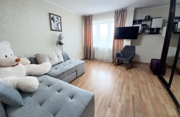 Foto Monoambiente piso, en venta. Kyiv , Palats Ukraina