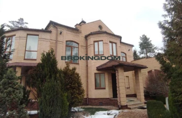 Photo House, for sale. Horenychi