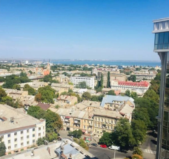 Fotografie 1. Garsonieră apartament, de închiriat. Odesa Приморский